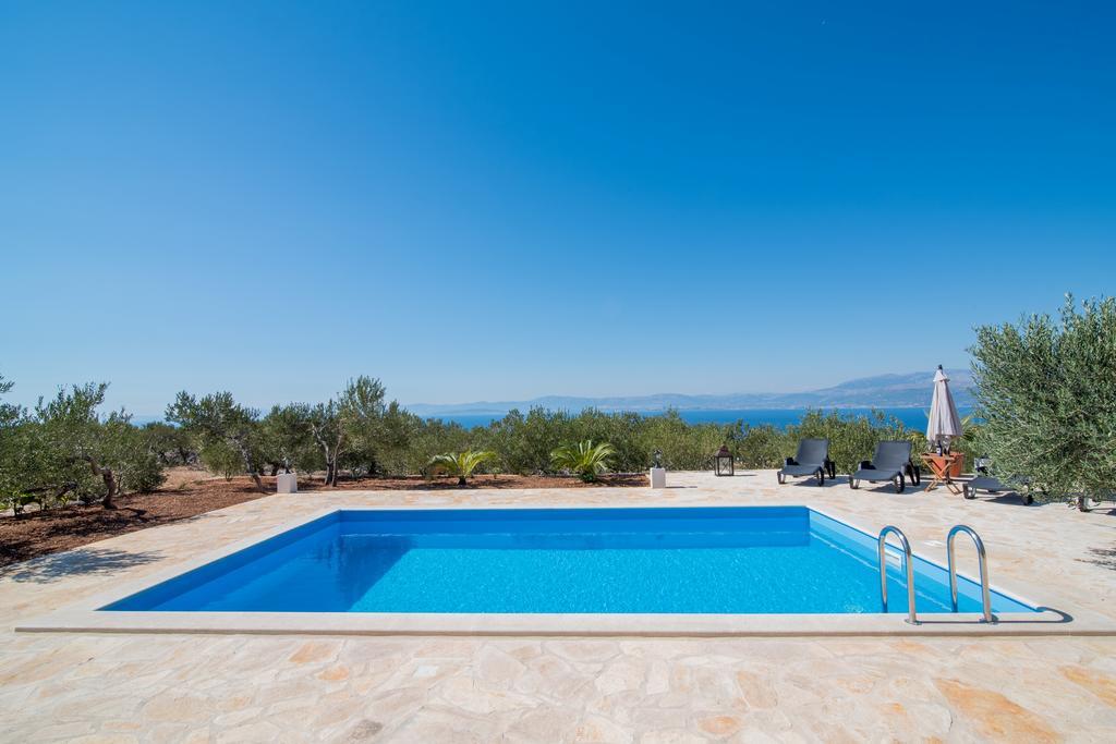 Holiday Home My Summer House Supetar Buitenkant foto