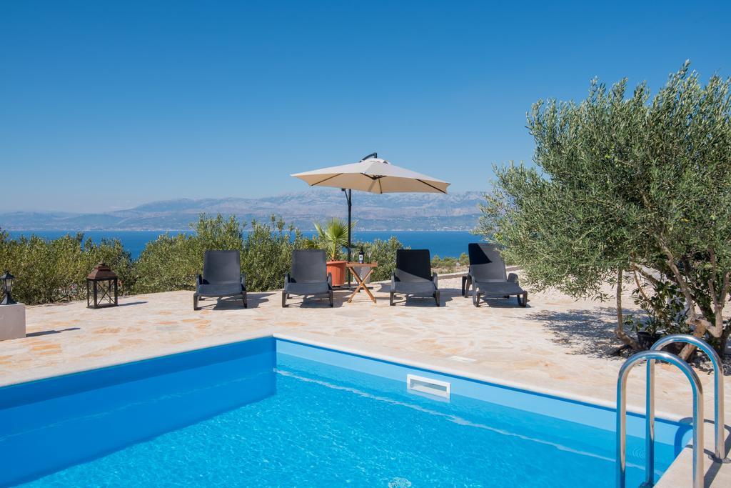 Holiday Home My Summer House Supetar Buitenkant foto