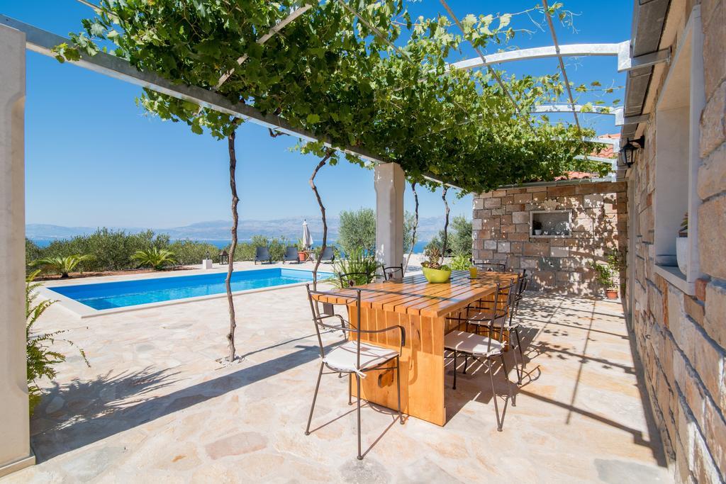Holiday Home My Summer House Supetar Buitenkant foto